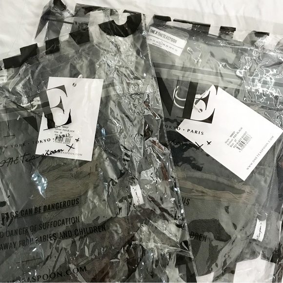 One Teaspoon Fox Black Bandit shorts low waist style NIB - Picture 8 of 13